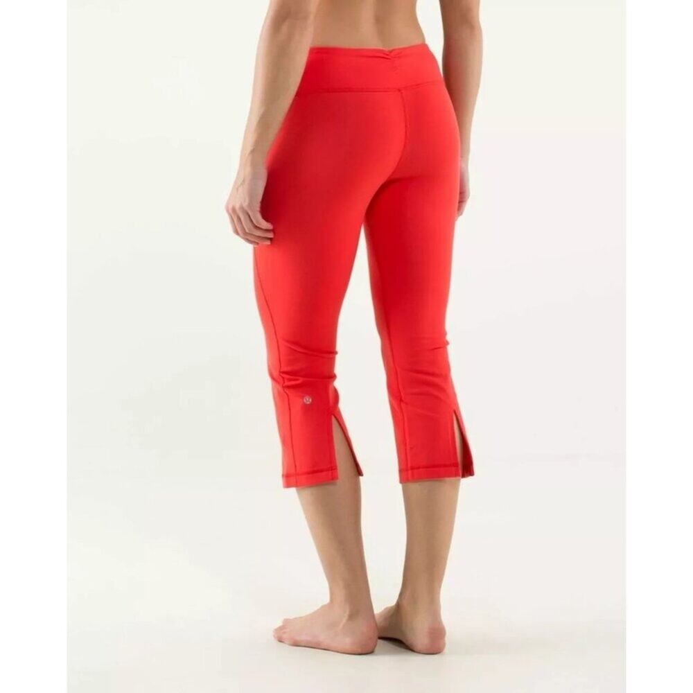 Lululemon Gather & Crow Crop Slit Rear Hem Leggings Yoga Red Women's Size 6
